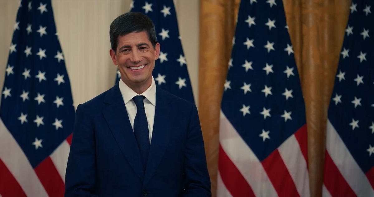 Kevin Warsh, Vorsitzender der US-Notenbank, bei seiner Vereidigung im Weißen Haus